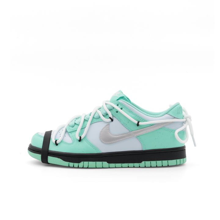 Nike Nike Dunk Squishy Plush Toy Low top Skateboard Shoes GS Black Green