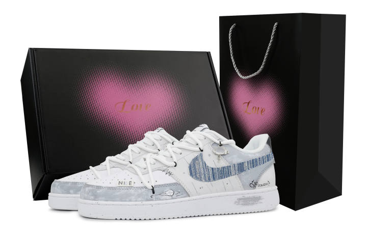Nike Nike Court Vision 1 Rainy Youth & Heart Box Low top Skateboard Shoes Men's White