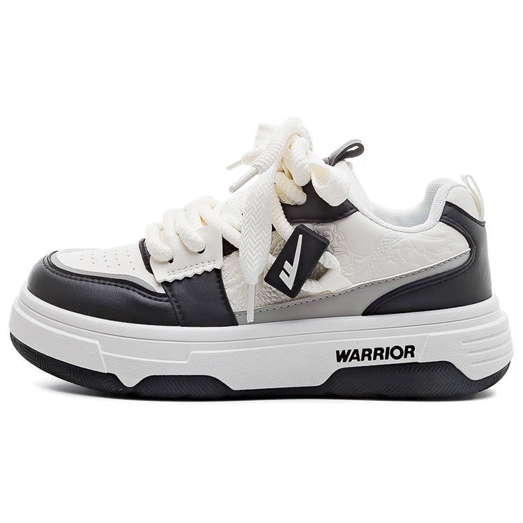WARRIOR WARRIOR Coverage Height Increasing Coverage Height Increasing Low top Skateboard Shoes Women's White Black