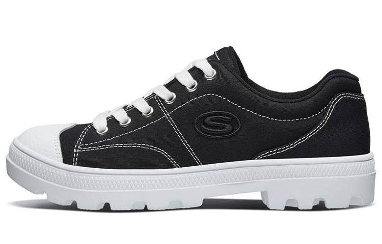 Skechers Roadies Low Top Sneakers Black Women's