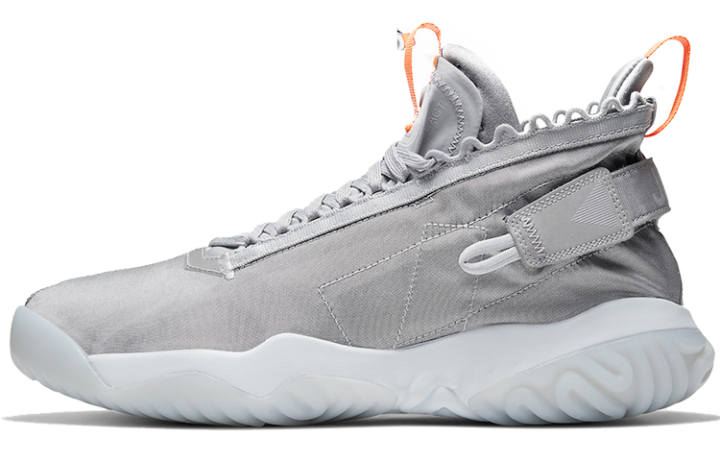 Jordan Jordan Proto React Wolf Grey Total Orange