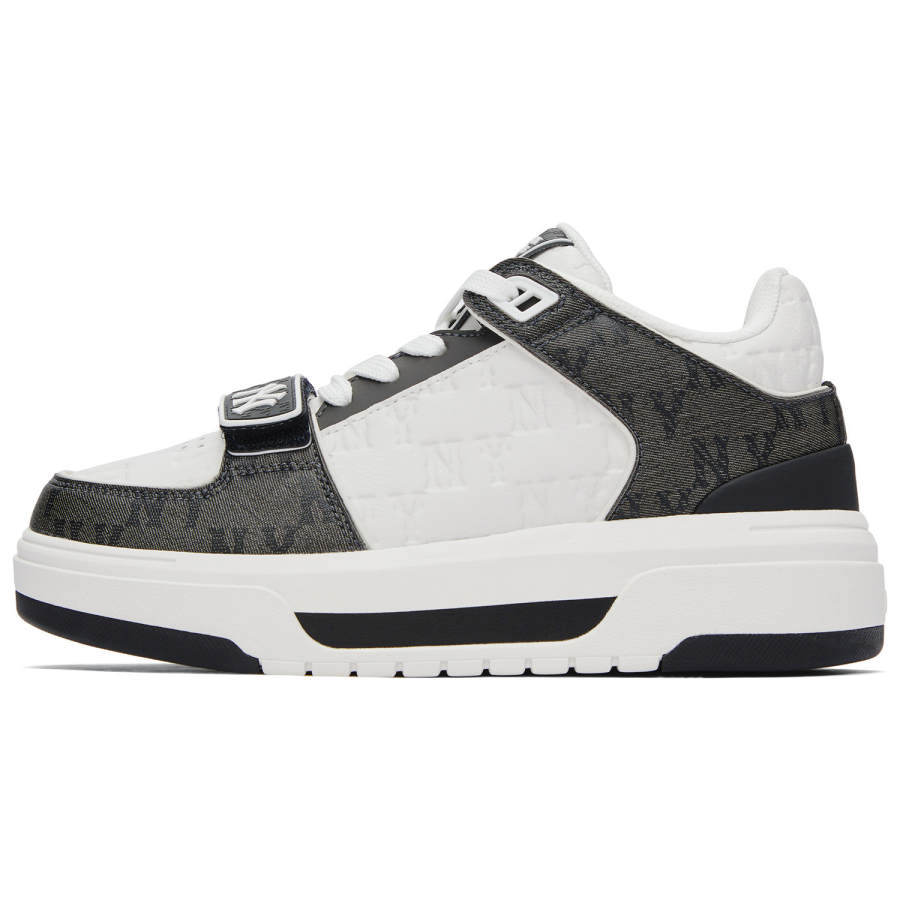 MLB New York Yankees Synthetic Leather Slip Resistant High top Skateboard Shoes Unisex Black