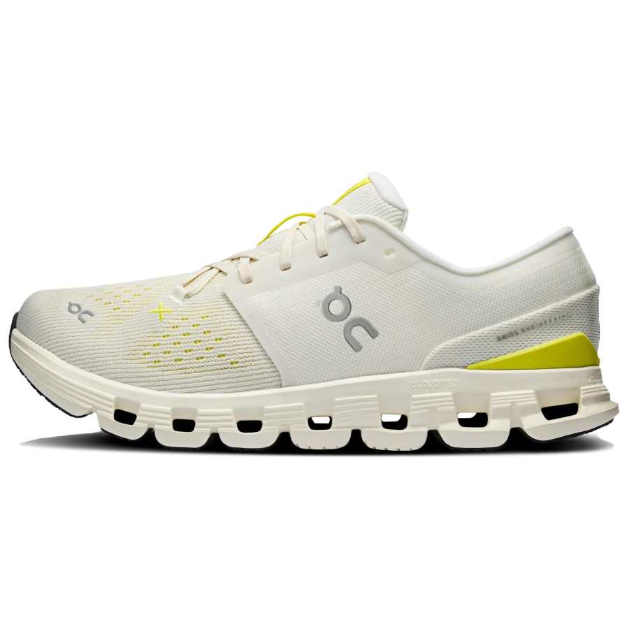 On On Cloud X training sneakers