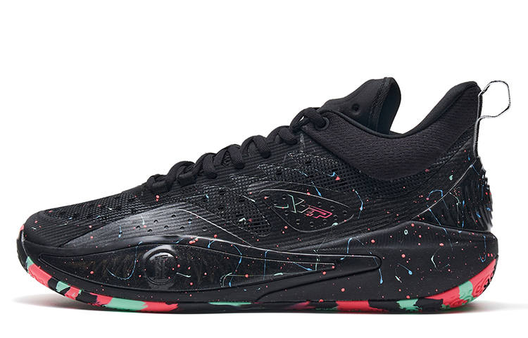 XTEP Edge 1 Cushioning Low top Basketball Shoes Men's Black Red
