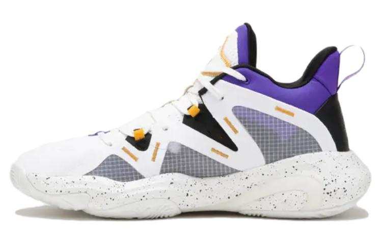DECATHLON Abrasion Resistant Breathable Abrasion Resistant Breathable Mid top Basketball Shoes Men's White