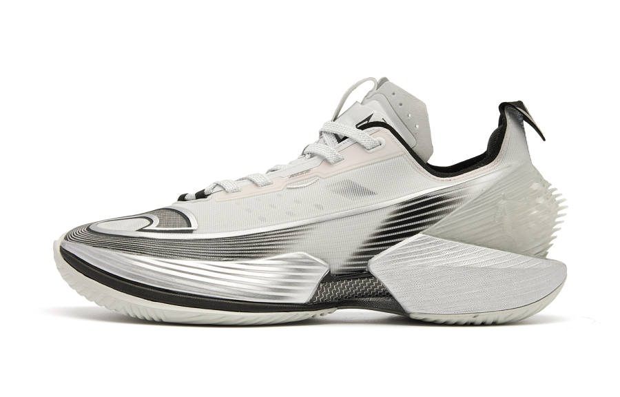 QIAODAN FERISE Dense Barbed Cushioning Slip Resistant Abrasion Resistant Breathable Coverage Rebound Grip Low top