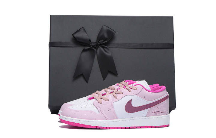 Jordan Jordan Air Jordan 1 Trendy Slip Resistant Abrasion Resistant Coverage Slip Resistant And Abrasion Resistant Coverage