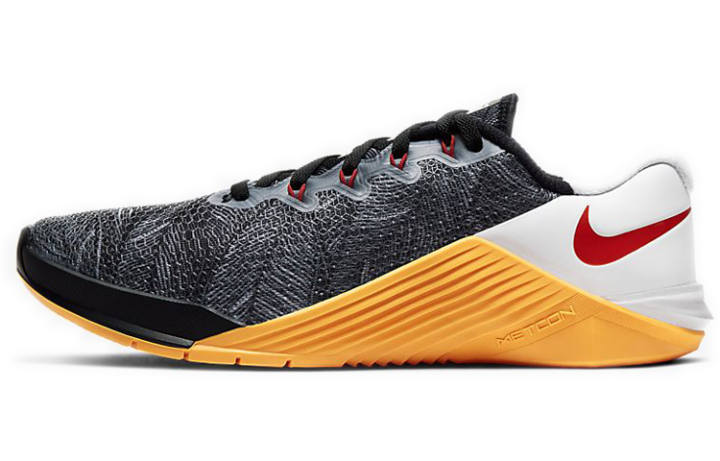 Nike Nike Metcon 5 'Black Laser Orange' Women's