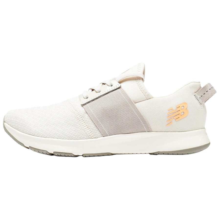 New Balance New Balance Dynasoft Energize Low top Training Shoes Women's Beige