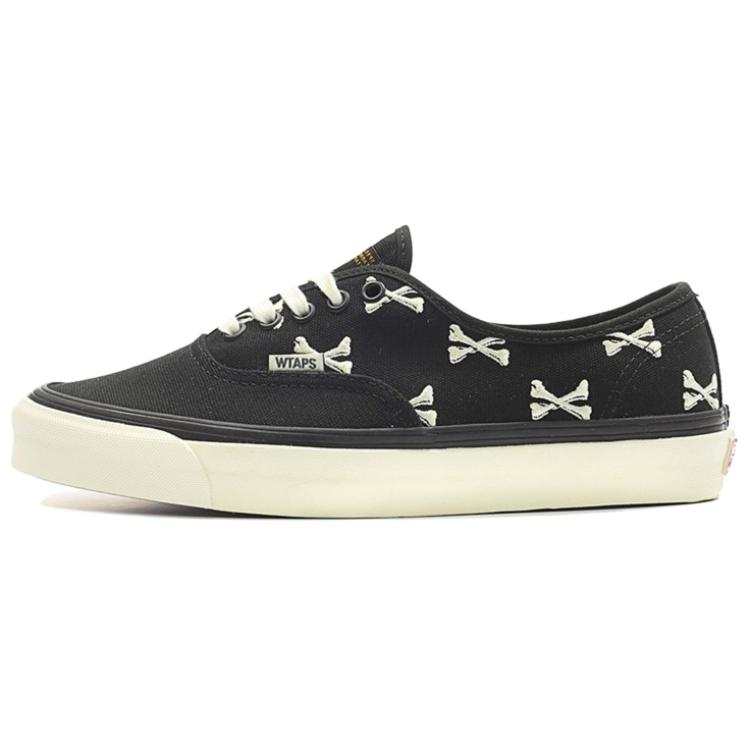 Vans Vans Authentic Lightweight Low top Canvas Shoes Unisex Black White