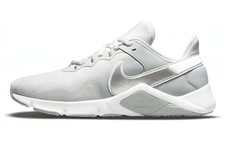 Nike Nike Legend Essential 2 Photon Dust Metallic Silver Women's