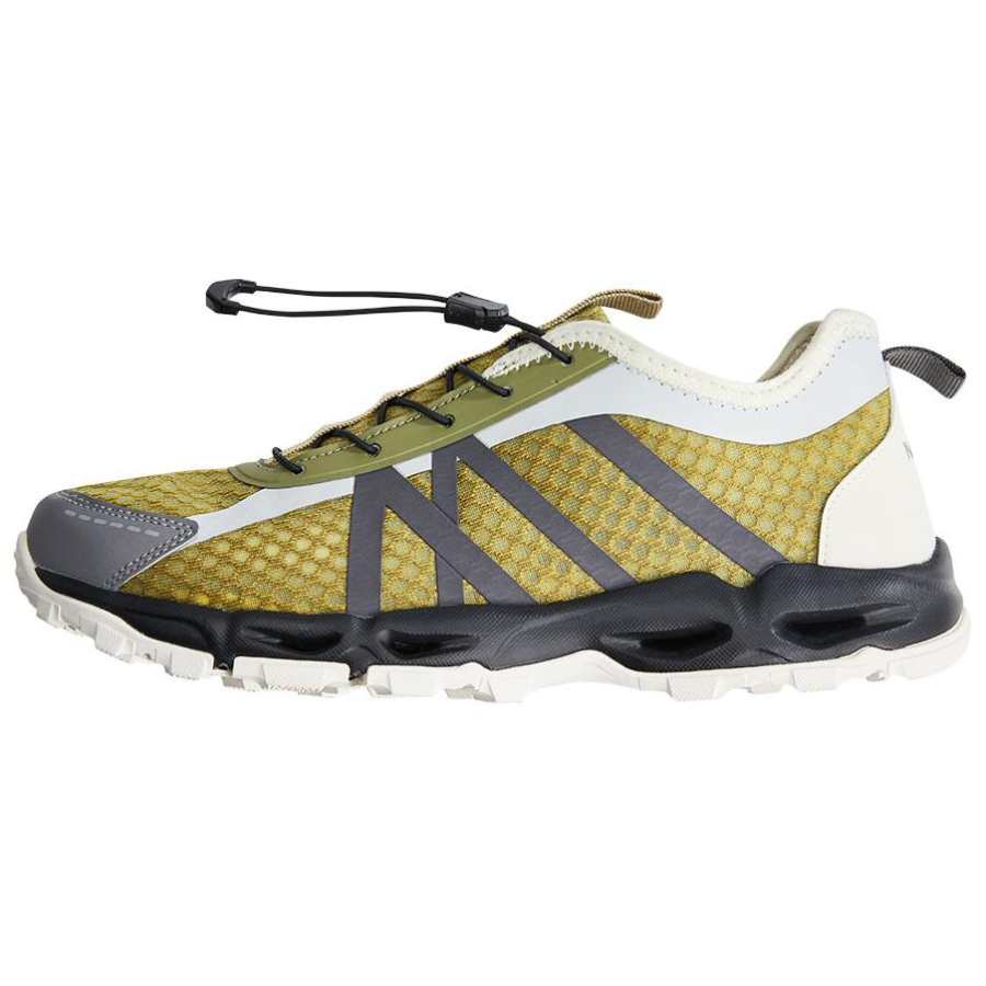 NATUREHIKE NATUREHIKE Mesh Comfortable Slip Resistant Breathable Height Increasing Lightweight Coverage Grip River Trekking Shoes