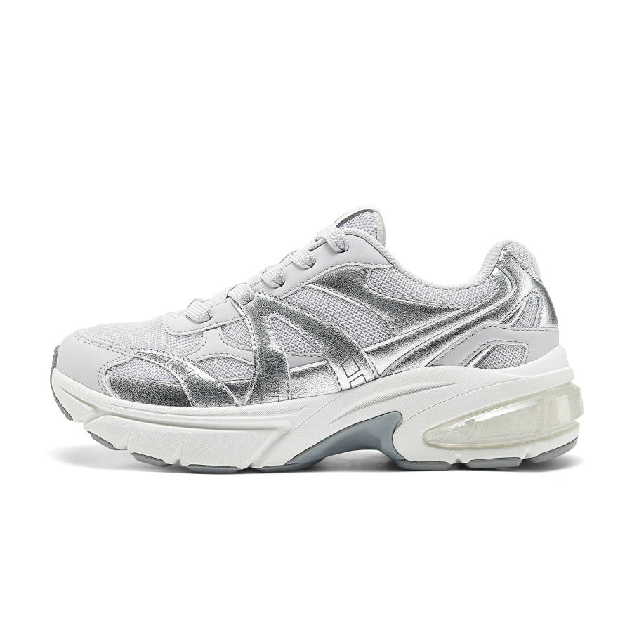 Skechers SHADOW Low top Chunky Sneakers Women's Gray Silver