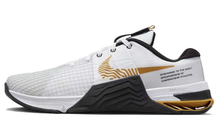 Nike Nike Metcon 8 White Gold Suede