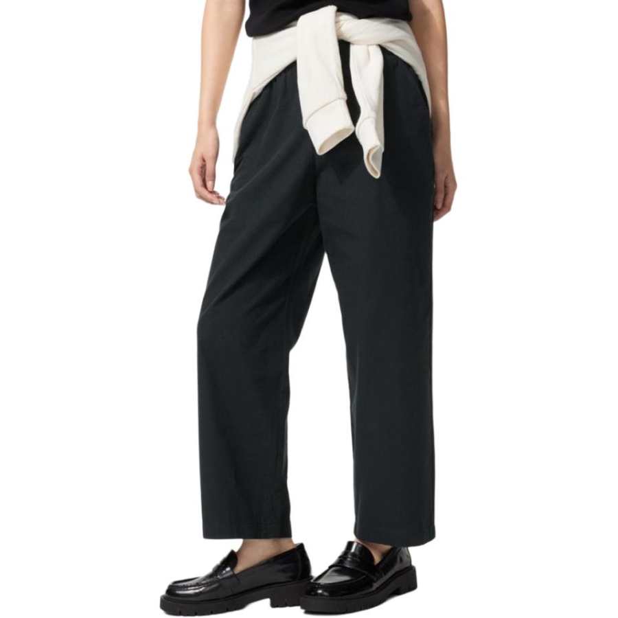 UNIQLO Casual Pants Women's Black Moderate Straight Fit Pants