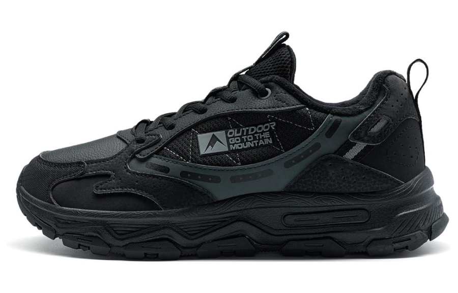 XTEP Slip Resistant Moisture Wicking Low top Outdoor Shoes Men's Black Gray