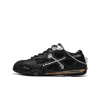 ON MAX Low top Training Shoes Women's Black
