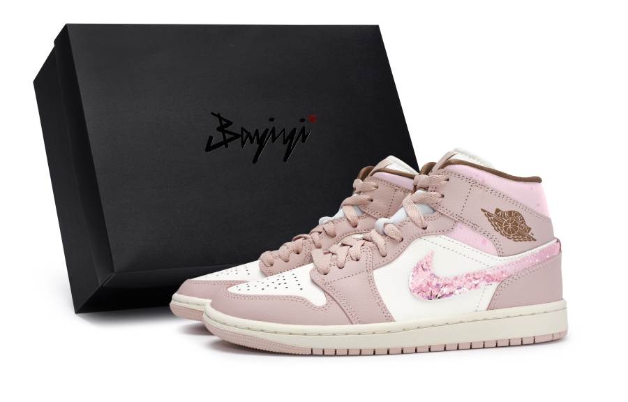Jordan Jordan Air Jordan 1 811 Manufacturing, Cherry Blossom, Special Shoe Box, Hand Drawn Spray Painting, Oil Painting Style
