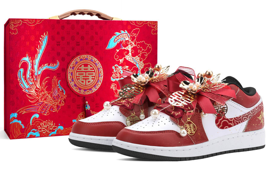 Jordan Jordan Air Jordan 1 Low top Basketball Shoes Women's Wedding Red
