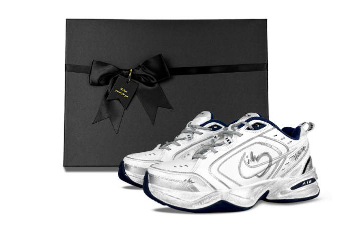 Nike Nike Air Monarch 4 Abrasion Resistant Low top Chunky Sneakers Unisex White Silver