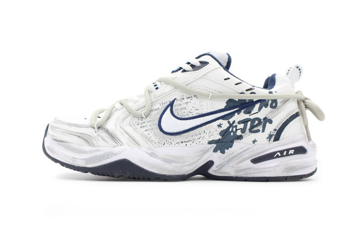 Nike Nike Air Monarch 4 Cushioning Slip Resistant Abrasion Resistant Low top Chunky Sneakers Unisex White