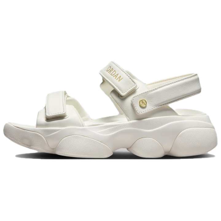 Jordan Jordan Deja Sail Metallic Gold Women's