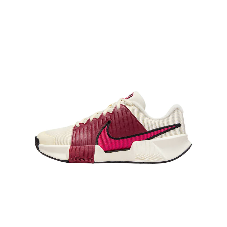Nike Nike GP Challenge Pro Abrasion Resistant Abrasion Resistant Low top Tennis Shoes Women's Red White