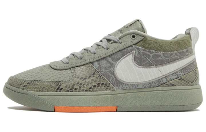 Nike Nike Book 1 "Hike"