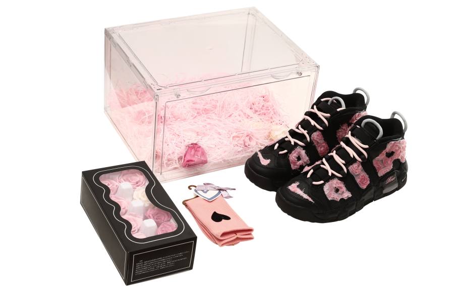 Nike Nike Air More Uptempo High top Vintage Basketball Shoes GS Black Pink