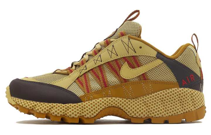 Nike Nike Air Humara Buff Gold