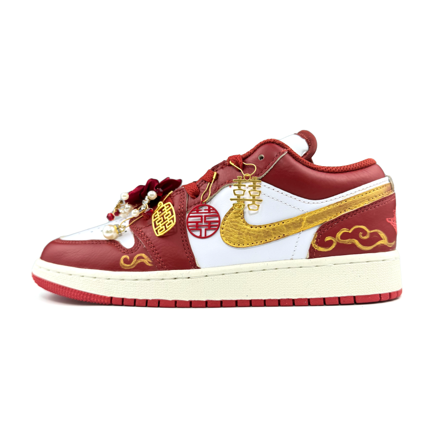 Jordan Jordan Air Jordan 1 Low top Basketball Shoes Women's Red