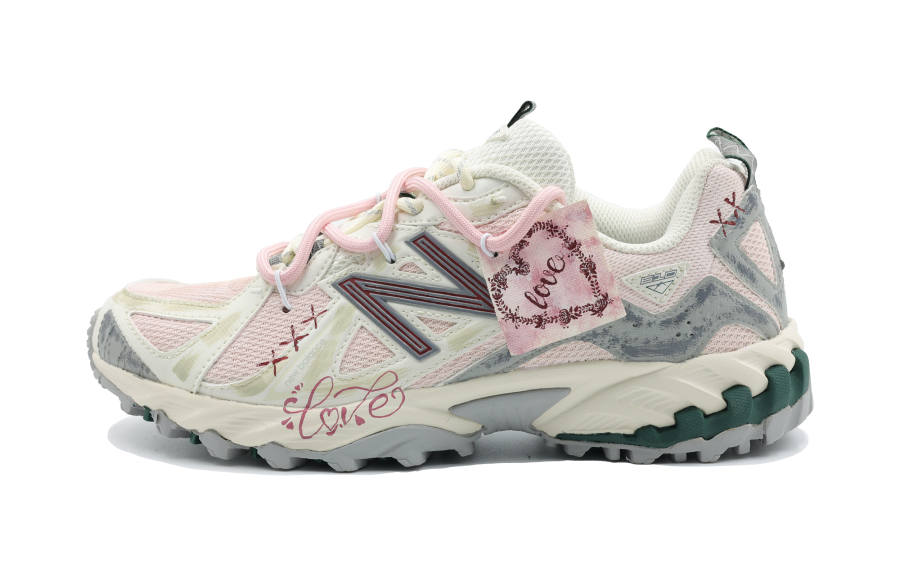 New Balance New Balance 610T Slip Resistant Abrasion Resistant Low top Hiking Shoes Unisex Beige Pink