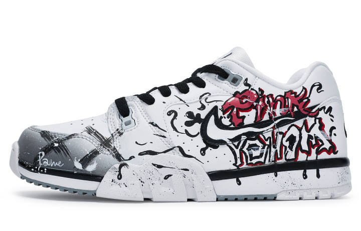 Nike Nike Air Cross Trainer 3 811 Manufacturing, Super Pink Hero Liquid Low top Training Shoes Men's White Black Gray