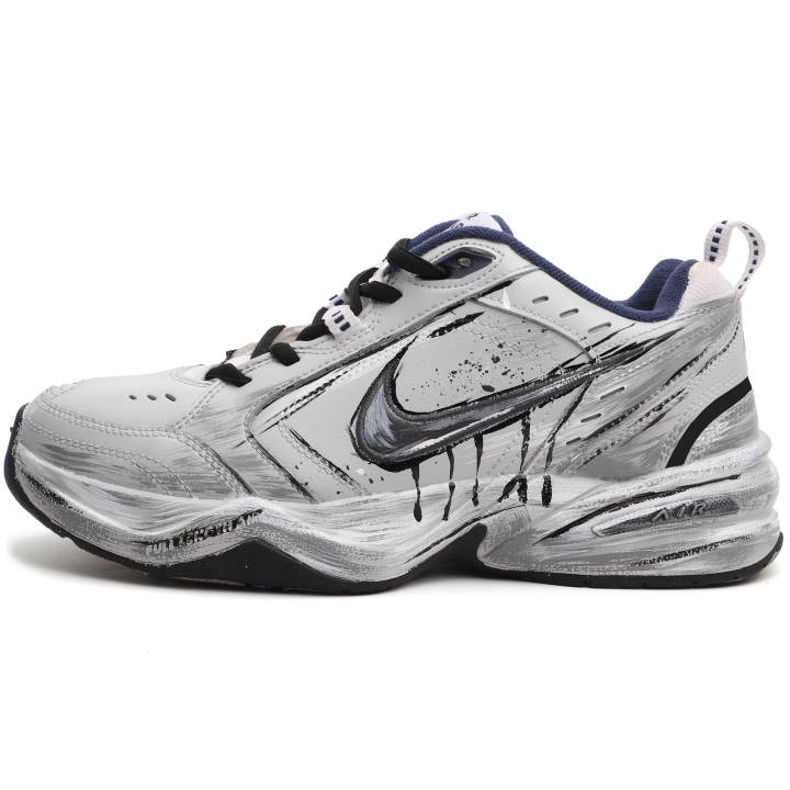 Nike Nike Air Monarch 4 Chunky Sneakers Unisex