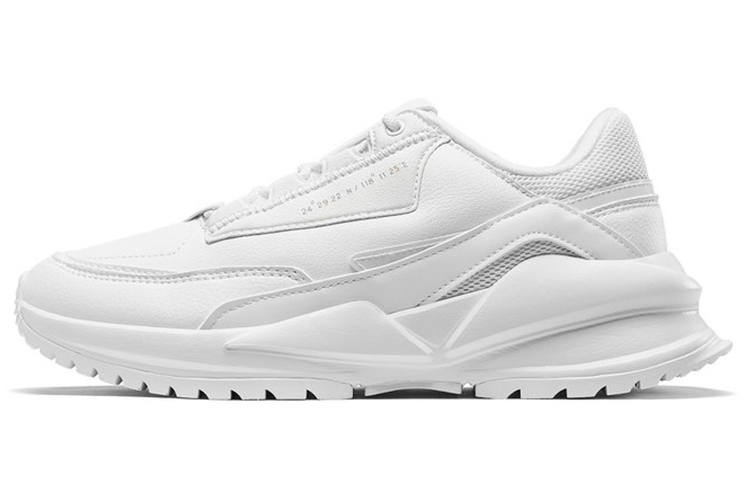 XTEP Abrasion Resistant Slip Resistant Abrasion Resistant Slip Resistant Low top Chunky Sneakers Women's White