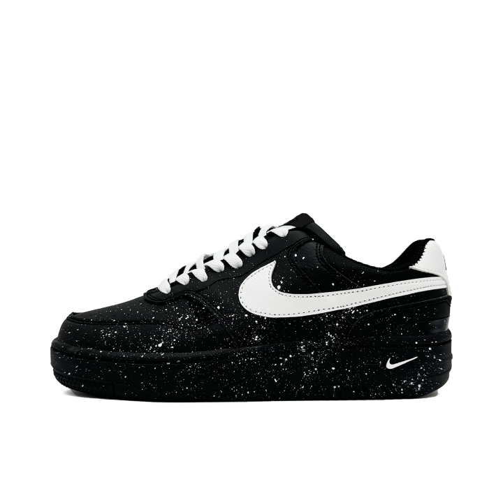 Nike Nike Gamma Force Low top Skateboard Shoes Women's Black White