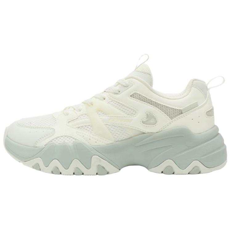 QIAODAN Quality Drying Slip Resistant And Breathable Low top Chunky Sneakers Women's White