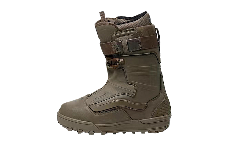 Vans Hi-Country & Hell-Bound Wtaps x Hi-Country & Hell-Bound Vans Boot 'Coyote'