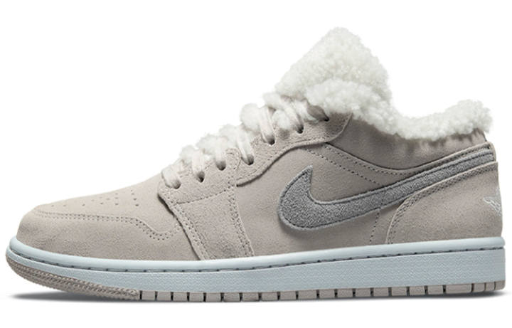 Jordan Air Jordan 1 Low Se 'Sherpa Fleece' Women's