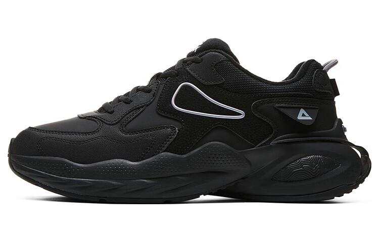 PEAK Cushioning, Wear Resistant Low top Chunky Sneakers Men's Black