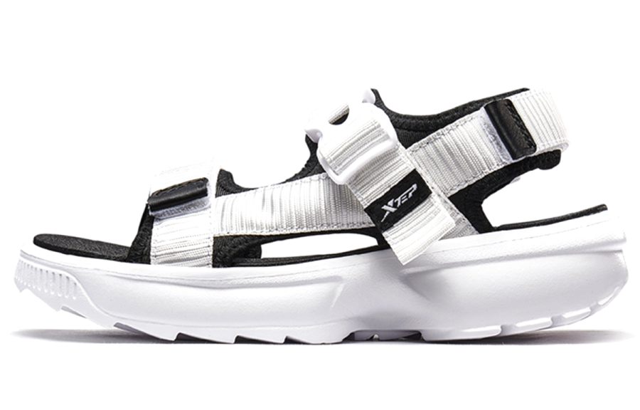 XTEP XTEP Beach Sandals Women's White Black