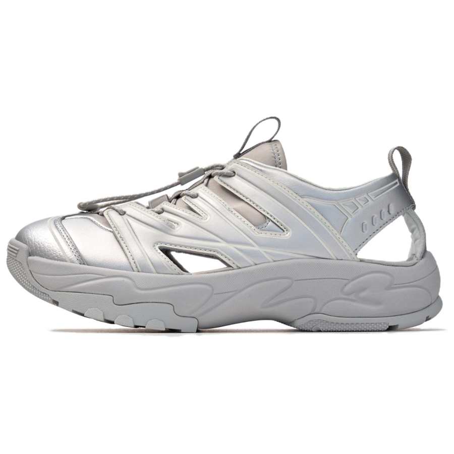 MLB New York Yankees Slip Resistant And Breathable River Trekking Shoes Unisex Silver Gray