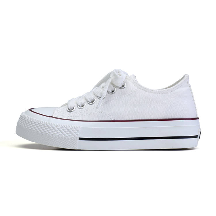 WARRIOR WARRIOR Lightweight Abrasion Resistant Coverage Low top Canvas Shoes Women's