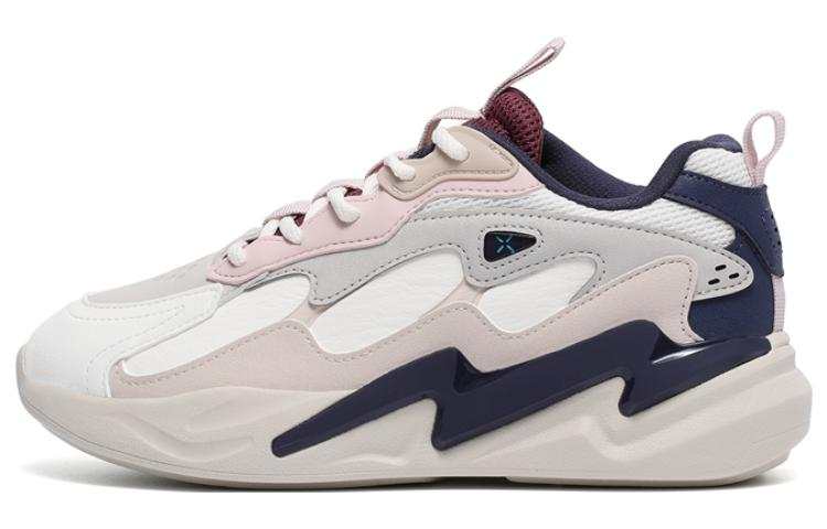 XTEP XTEP Low top Chunky Sneakers Women's White Rice Gray