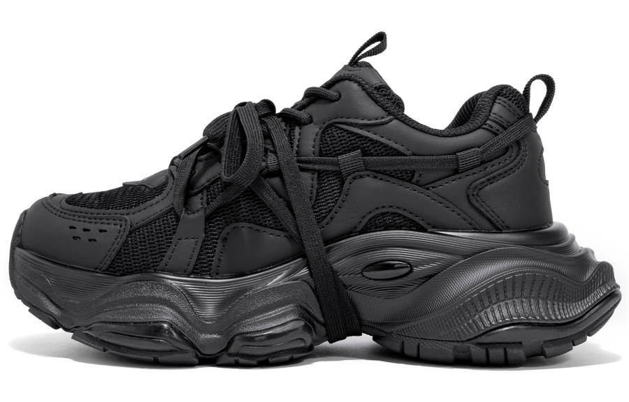 Kappa Back to Back Slip Resistant Abrasion Resistant Thermal Low top Chunky Sneakers Women's Black