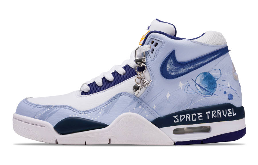 Nike Nike Flight Legacy Planet Dreamweaver Abrasion Resistant Mid top Vintage Basketball Shoes Men's White Blue