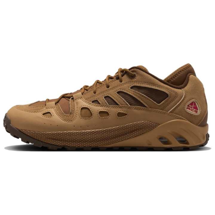 Nike Nike Acg Air Exploraid Flax Cacao Wow Light British Tan Gym Red