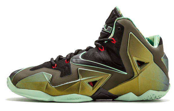 Nike SNike LeBron 11 King's Pride Men's