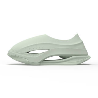 TAYKI Clogs Lightweight Slip Resistant River Trekking Shoes Unisex Mint Green