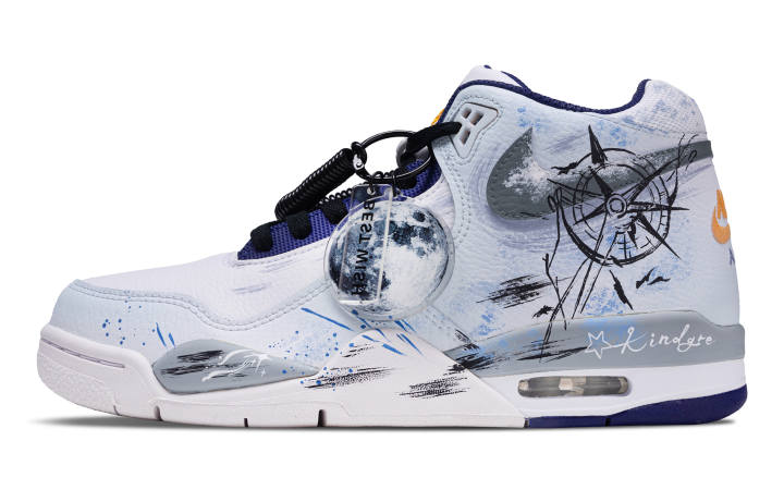 Nike Nike Flight Legacy Poseidon's Call Abrasion Resistant Mid top Vintage Basketball Shoes Men's White Blue